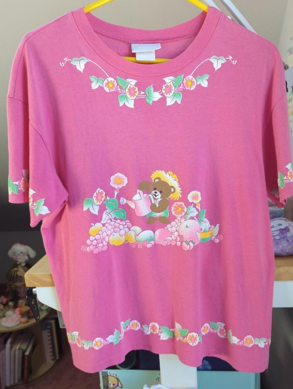 Vintage Spumoni Hot Pink Teddy Bear Gardening T Shirt In Large